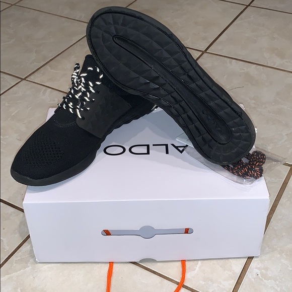 black ALDO SNEAKERS rubber soles, reflective laces - Picture 2 of 8